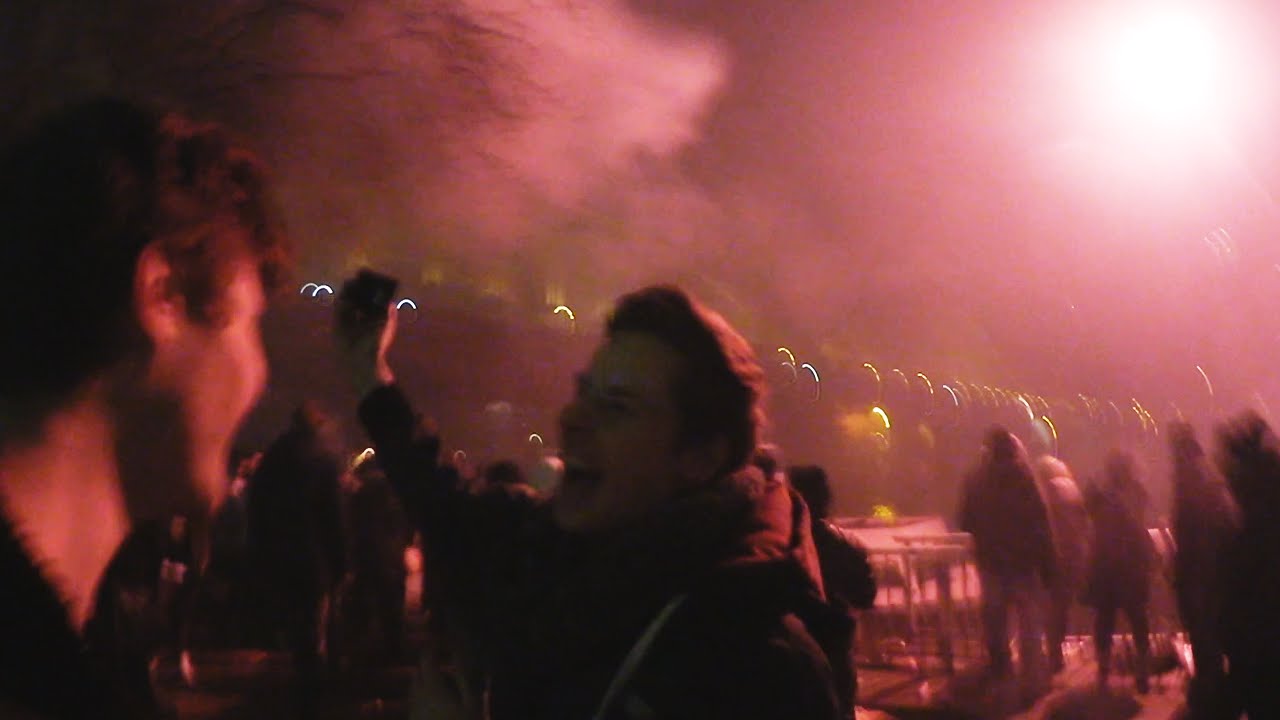 GEFÄHRLICHES SILVESTER IN KÖLN MIT 10 YOUTUBERN! :D | Dner