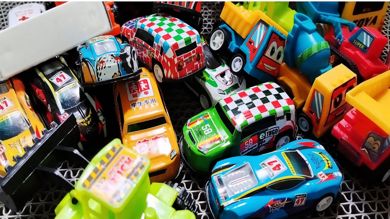 ASMR toy cars || ambulance, construction vehicles, bus, truck