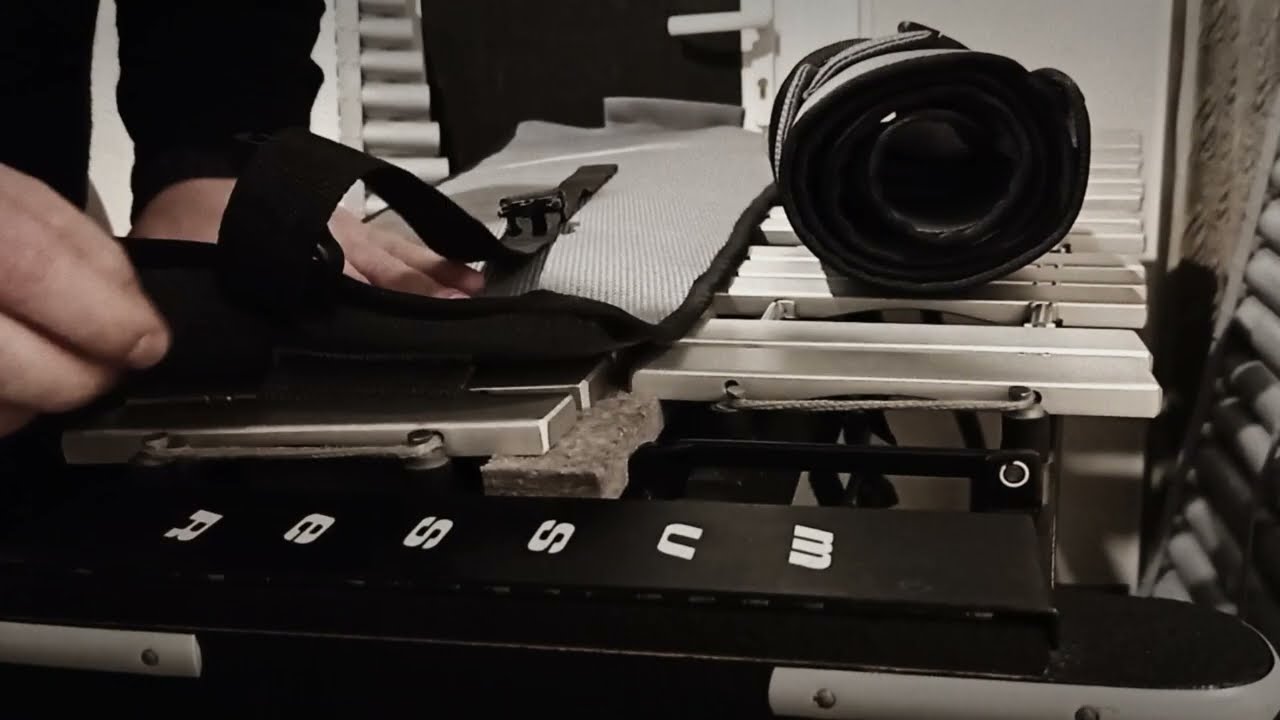 Vibraharp bag &ndash; the keyboard bag for a keyboard-percussion instrument. &copy; 2021 Vibraharpbag.com.