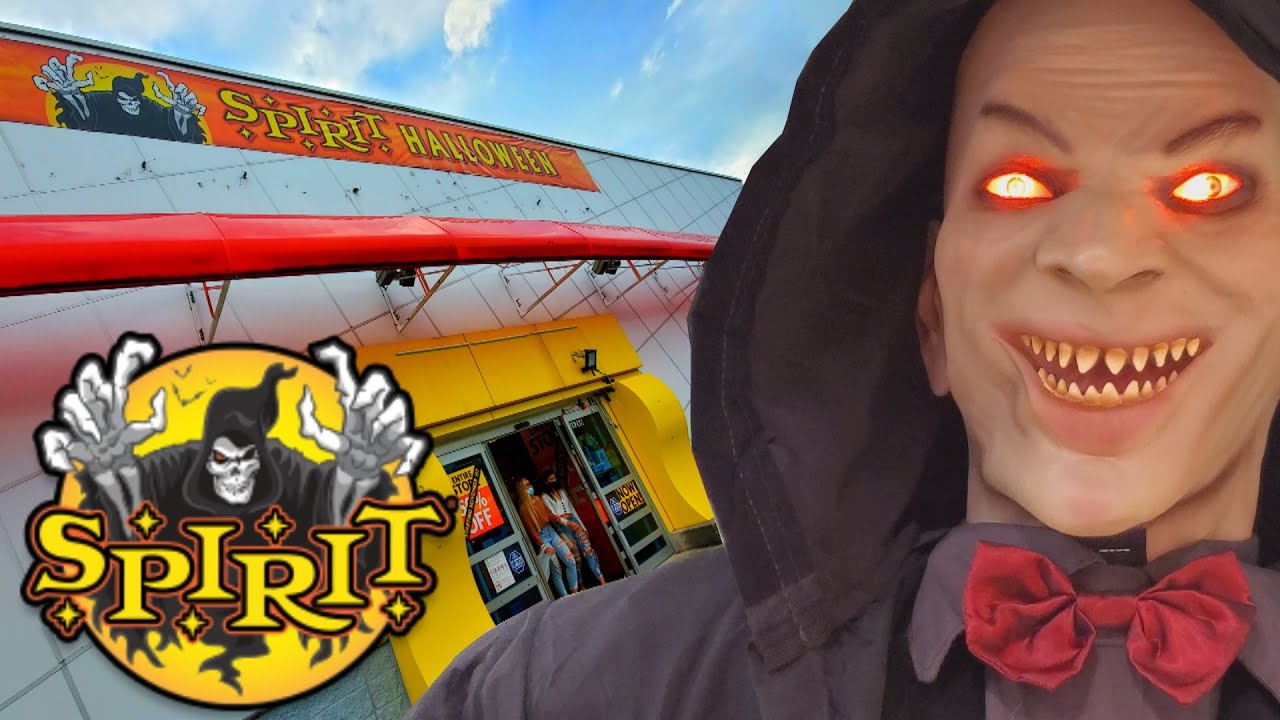 SPIRIT HALLOWEEN 2020 inside ABANDONED TOYS R US CLEARWATER FLORIDA