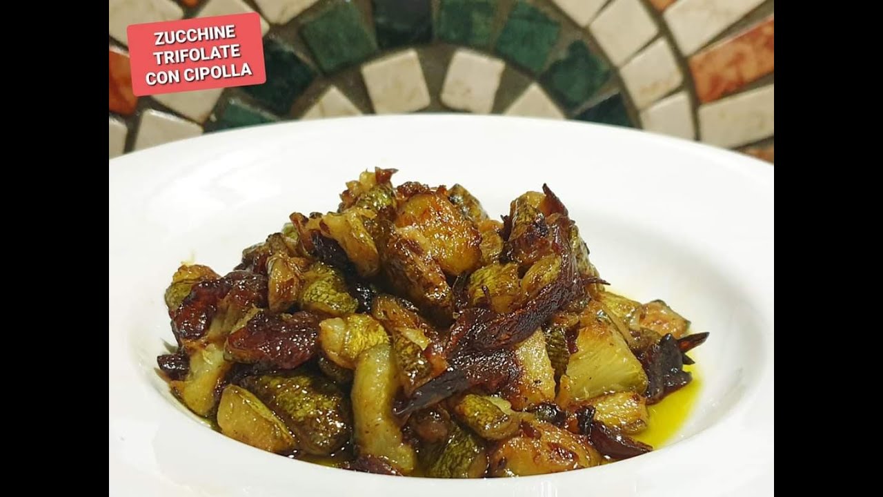 Zucchine trifolate con cipolla rossa, super gustosissime.