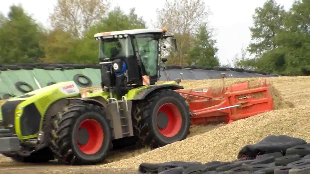 Claas Xerion 5000 auf der Maismiete