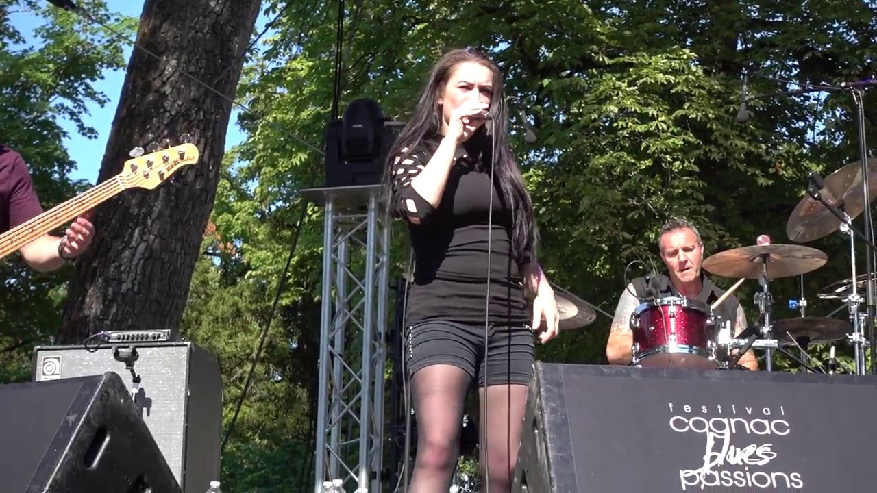 Rosedale Am I The One Live @ Cognac Blues Passions 2017
