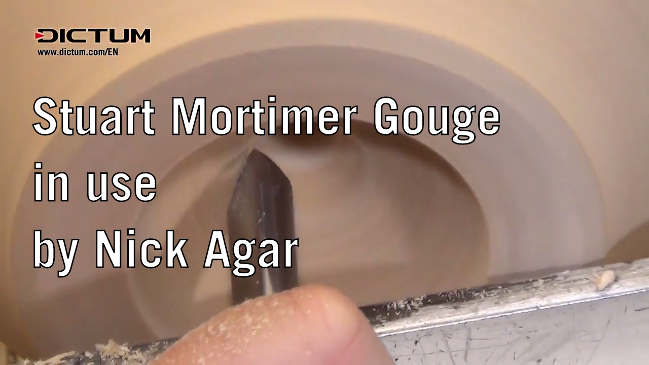Stuart Mortimer Gouge in use - with Nick Agar - DICTUM woodturning workshop