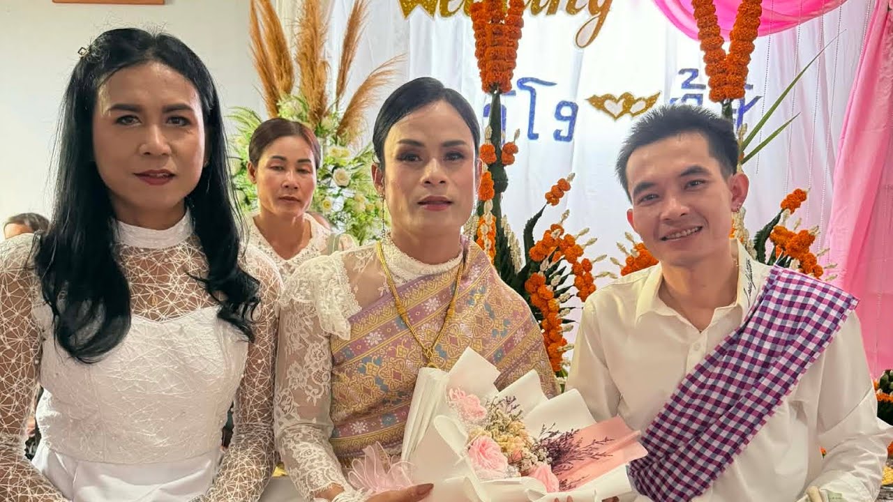 งานแตงสาวข้ามเพศ​ คู่ทีเท่าไรของ🇱🇦