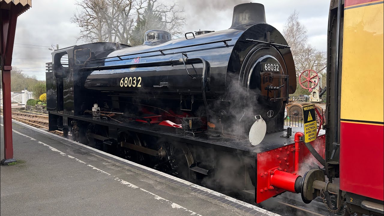 Best of the hunslet austerity saddle tank 