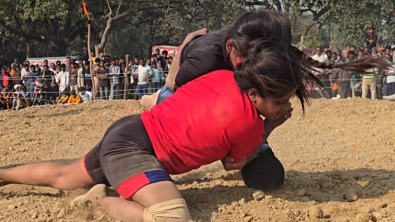 Rani ganj dangal me muskan pehlwan ki bdi kusti jeet 👍👍