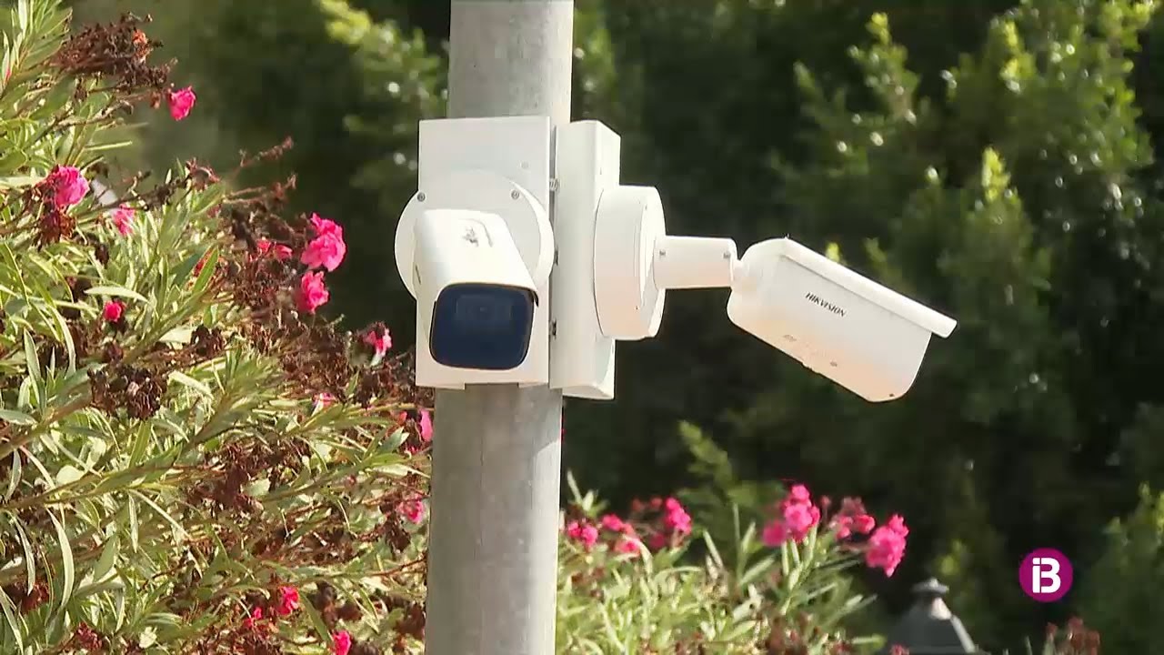 Andratx instala ocho cámaras de seguridad para hacer frente al incivismo. 03/10/2024.