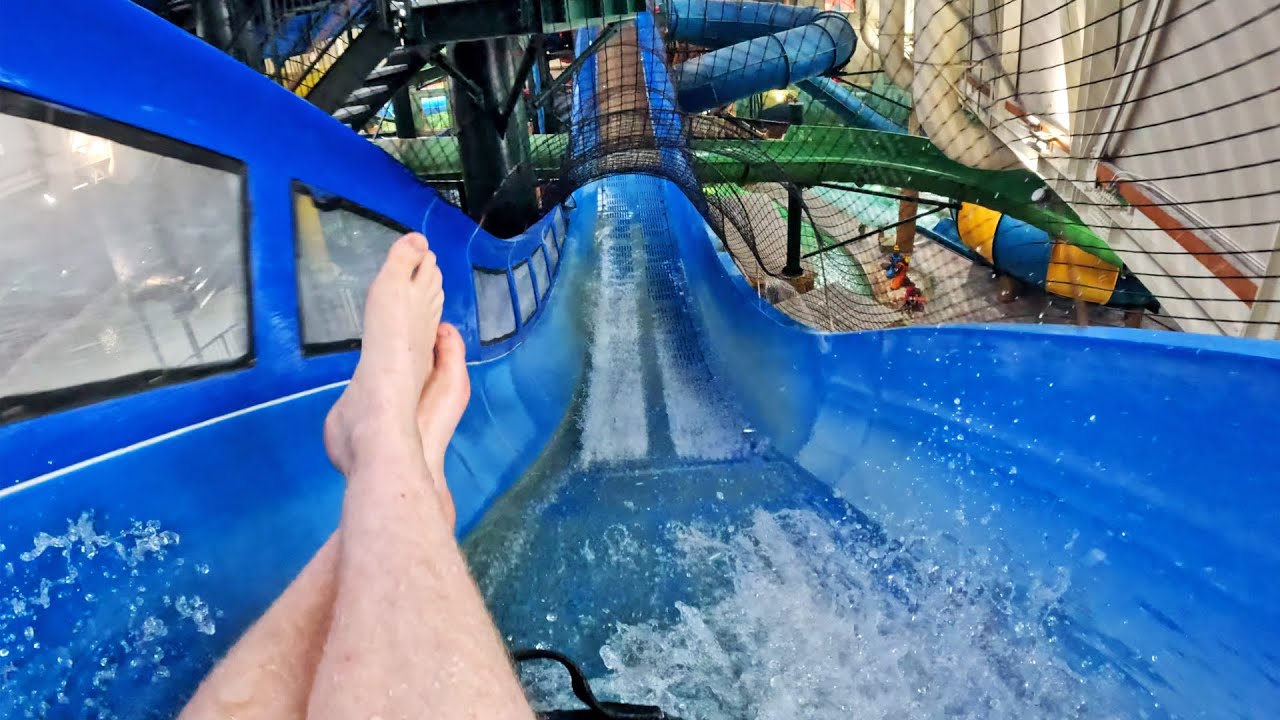 Awesome Water Coaster at Great Wolf Lodge | Niagara Rapids Run