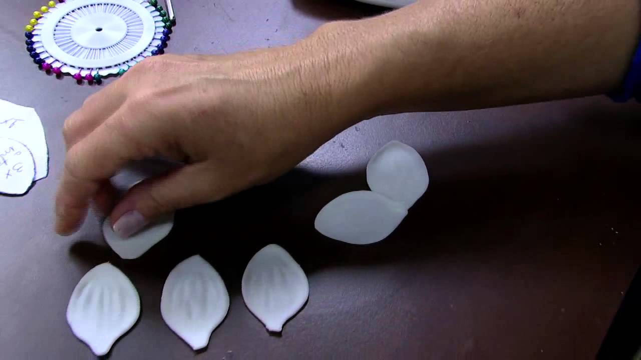 Mulher.com 28/05/2015 Alessandra Assi - Narciso em biscuit Parte 1/2