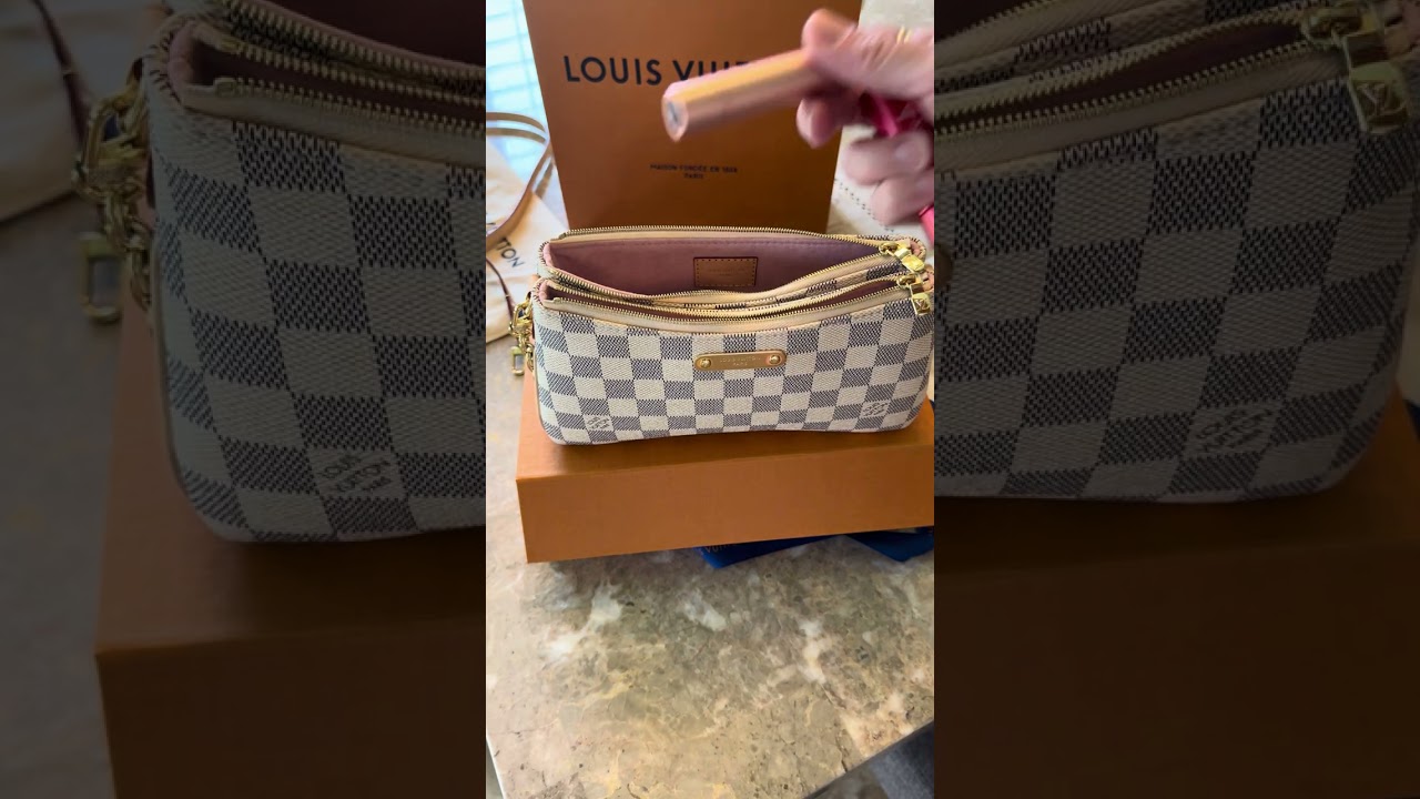 LOUIS VUITTON LIV POCHETTE - DAMIER AZUR,  WHAT FITS INSIDE
