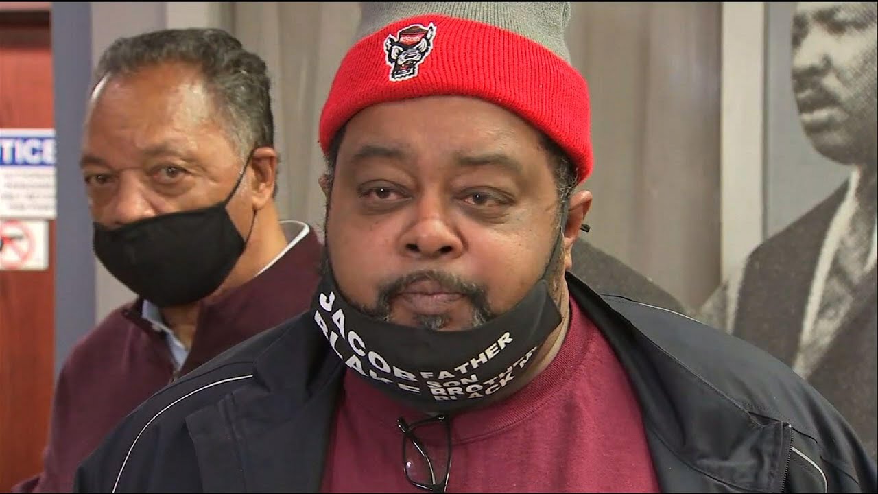 Blake's father says son's shooting not justified
