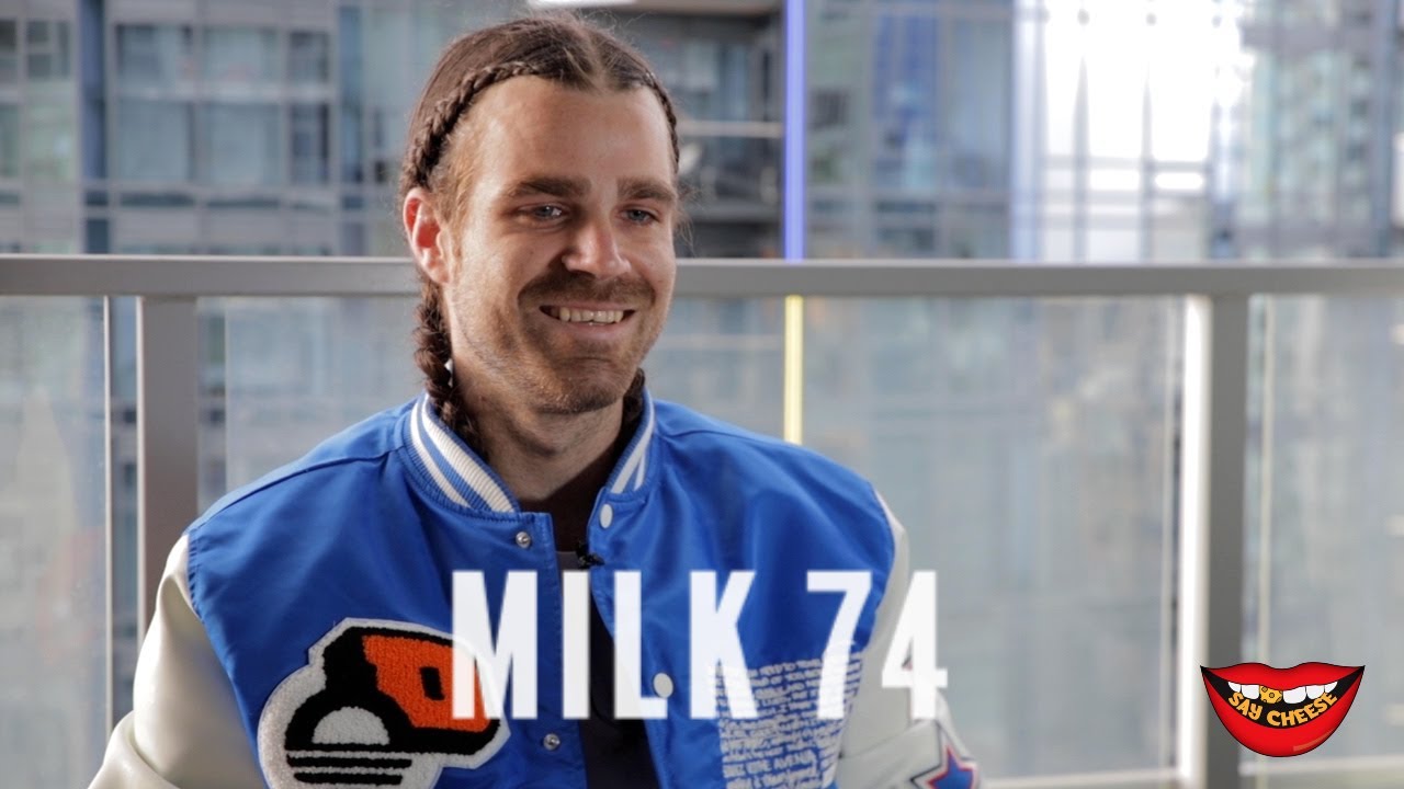 Milk 74 о том, что он единственный белый питомец из семейства Гуверов, которого усыновили в возра...
