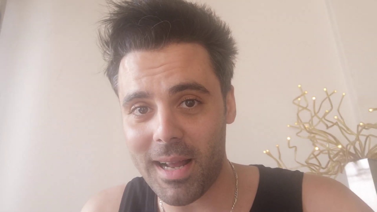 Răzvan Bănică și „Vârsta de bronz” - Actori de pus în ramă