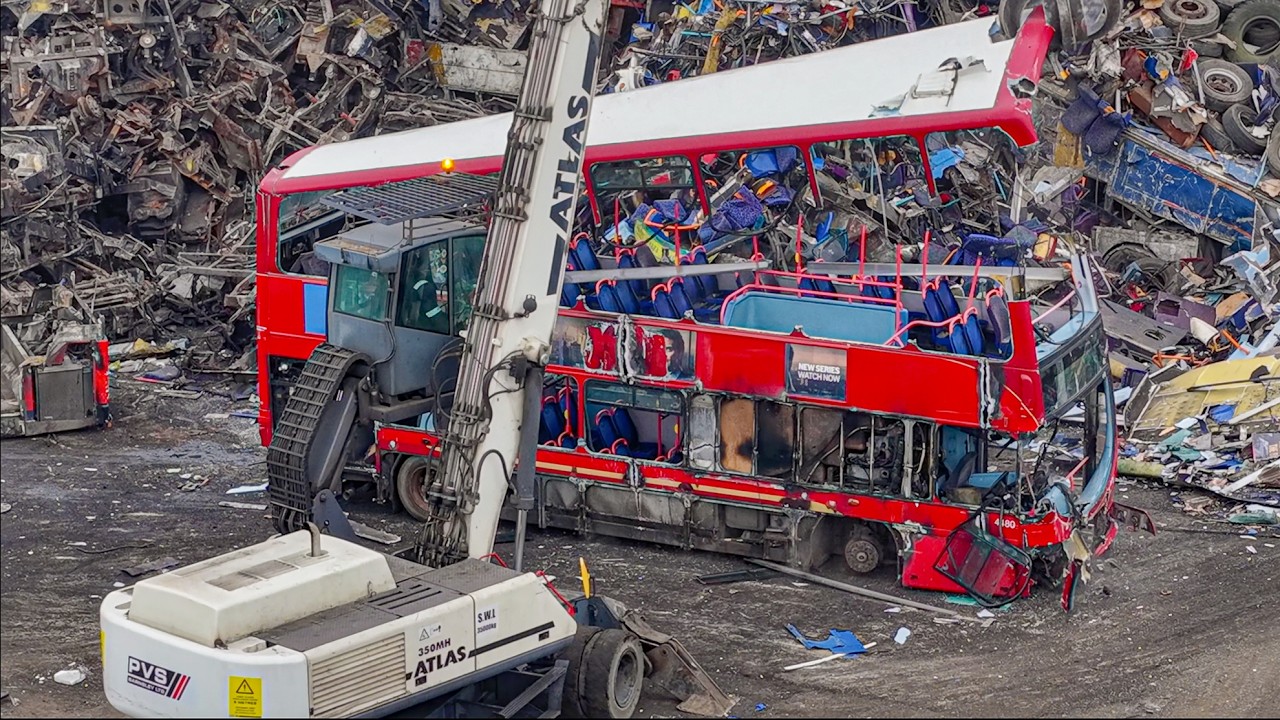 Ripping a RED LONDON DOUBLE DECKER BUS to Shreds | INSANE Satisfying Destruction! 💥