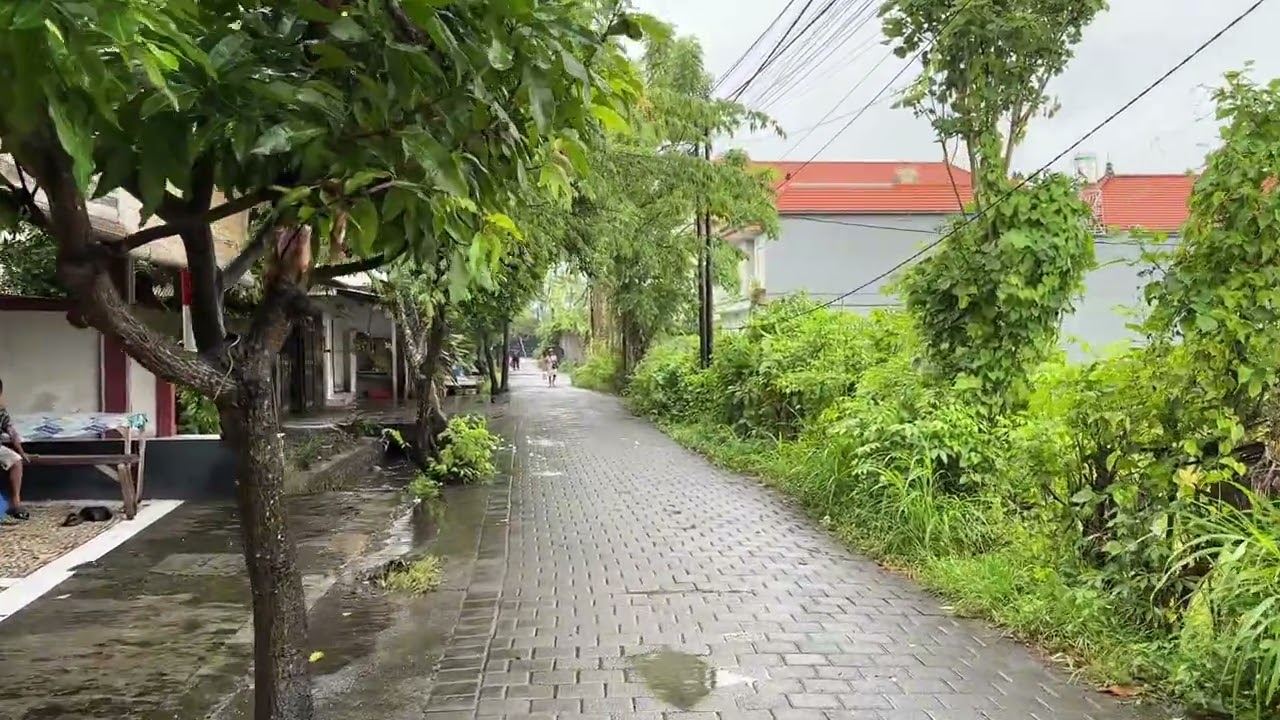 Bali Denpasar Tukad anyar Rainy walking tour