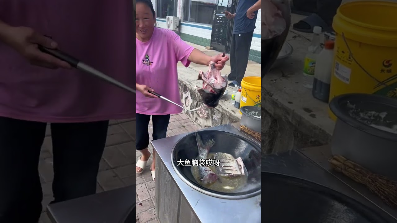 三姨家人气旺每次吃饭都像坐大席日子必须红红火火 #记录真实生活 #我的乡村生活 #东北铁锅炖