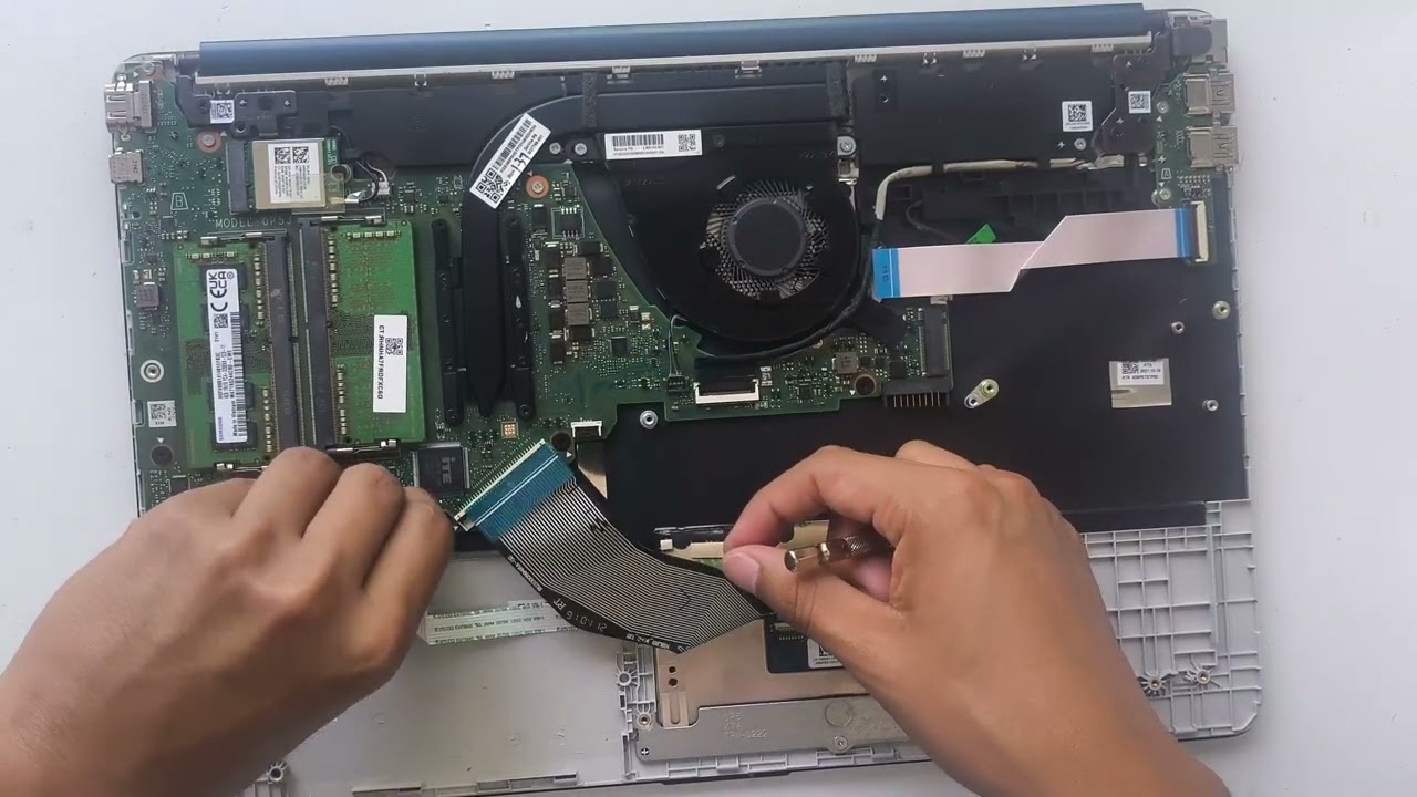 Como desarmar/abrir laptop hp 15-ef-2xxx