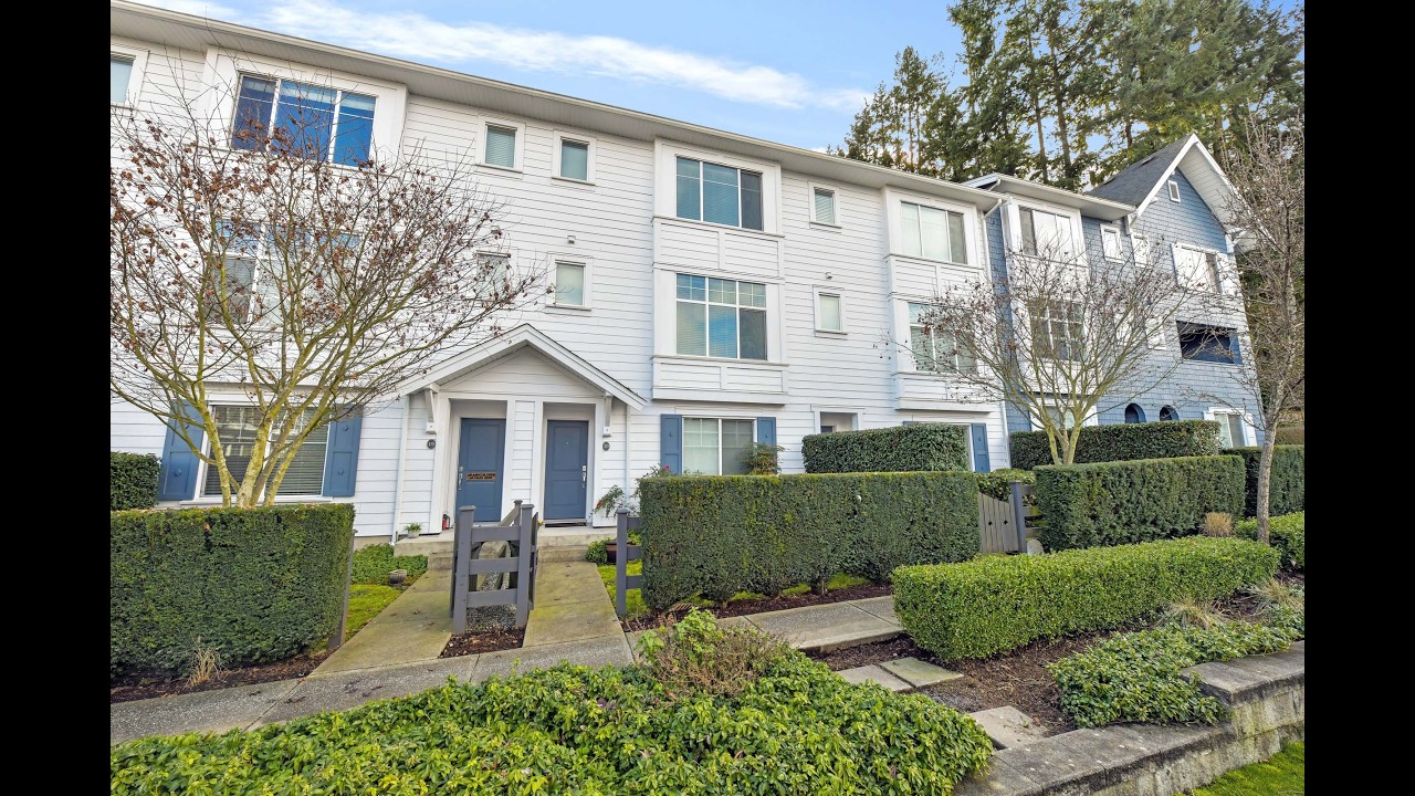 For Sale: #20 15268 28 Avenue, Surrey BC - MLS# R3092019 - Joanne LaRocque