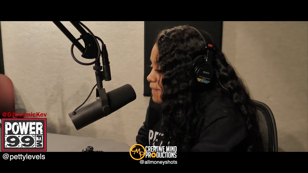 @pettylevels freestyle&rsquo;s on power 99 with @djcosmickev