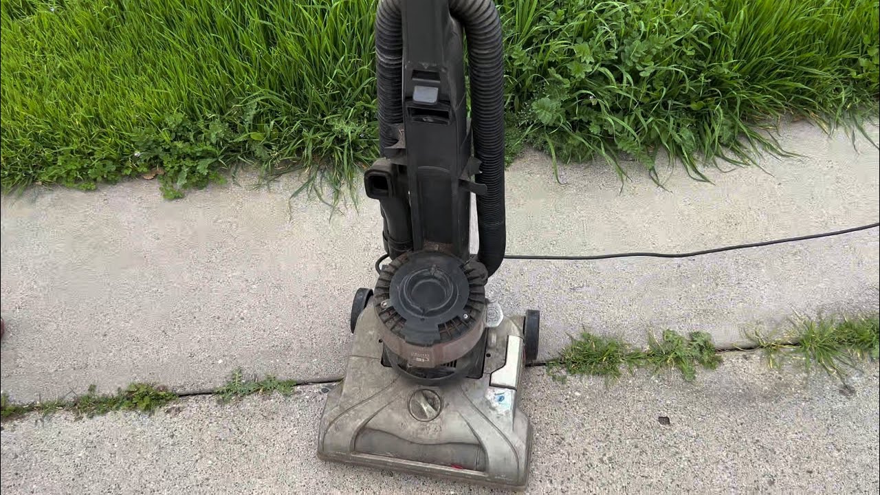 Hoover T Series Destruction With @vacuumvlogs