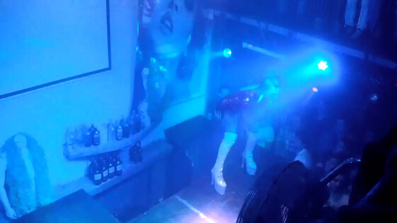 Ur&aacute;n Drag Queen Fiesta 