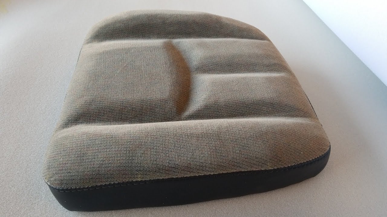 Upholstery tips - How to make Molded seat cover. By Meca.