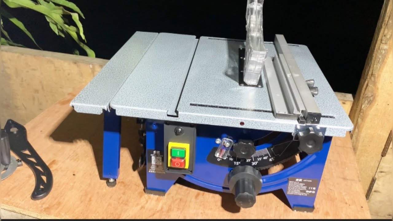 Unboxing and Assembly of the Artisan Table Saw