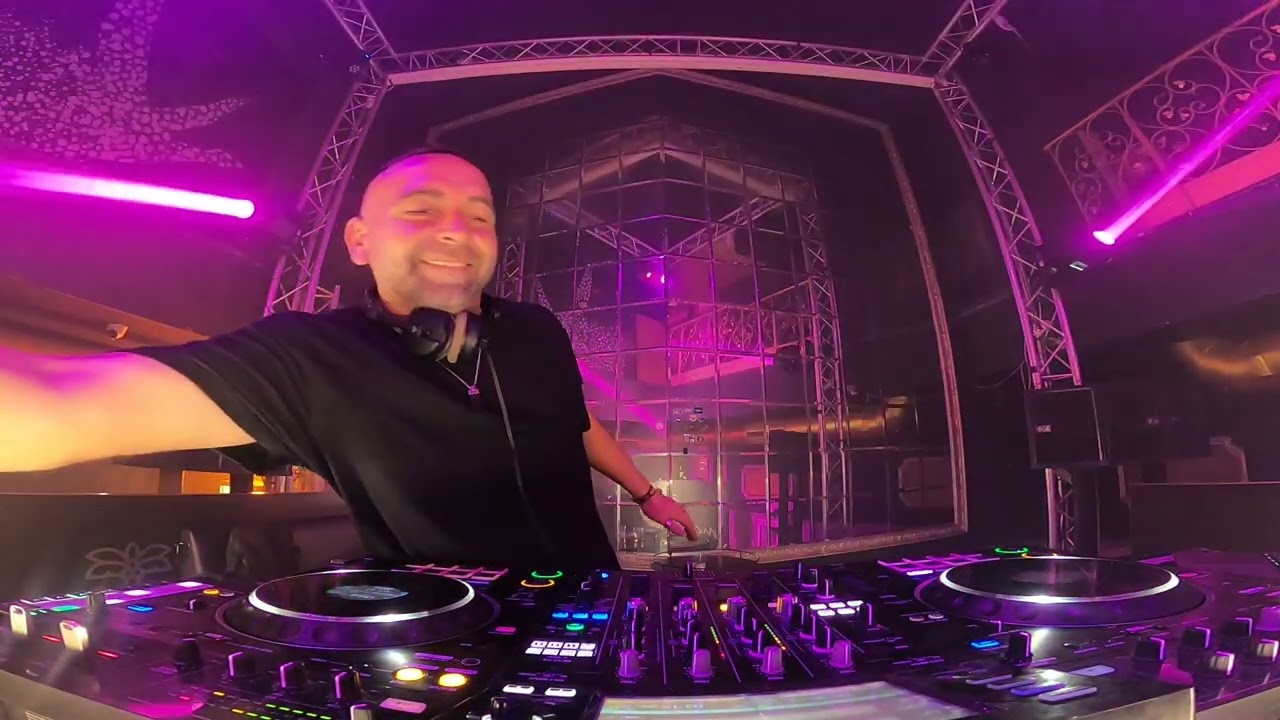 Javi Aznar @ Afternoon @ Mamanucca, 2 Nov 2024 - Warm Up