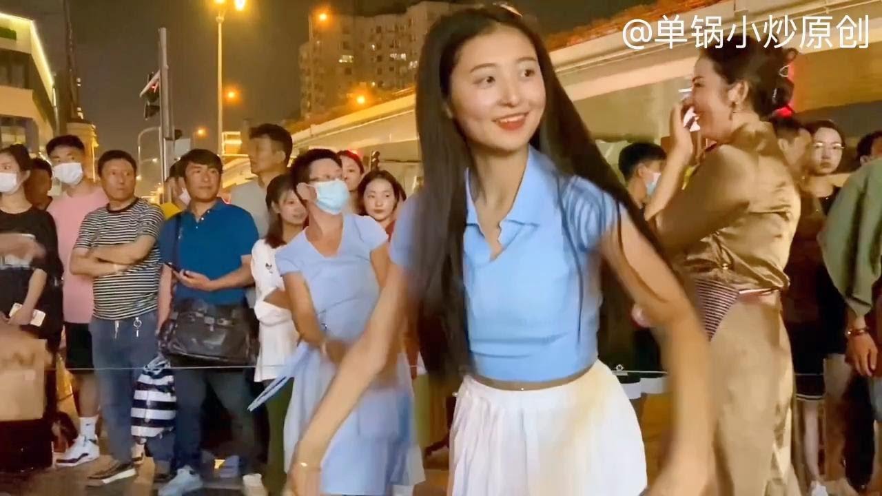 西饶美，青措乖、卓嘎靓，阿达酷！—成都街头的藏族锅庄