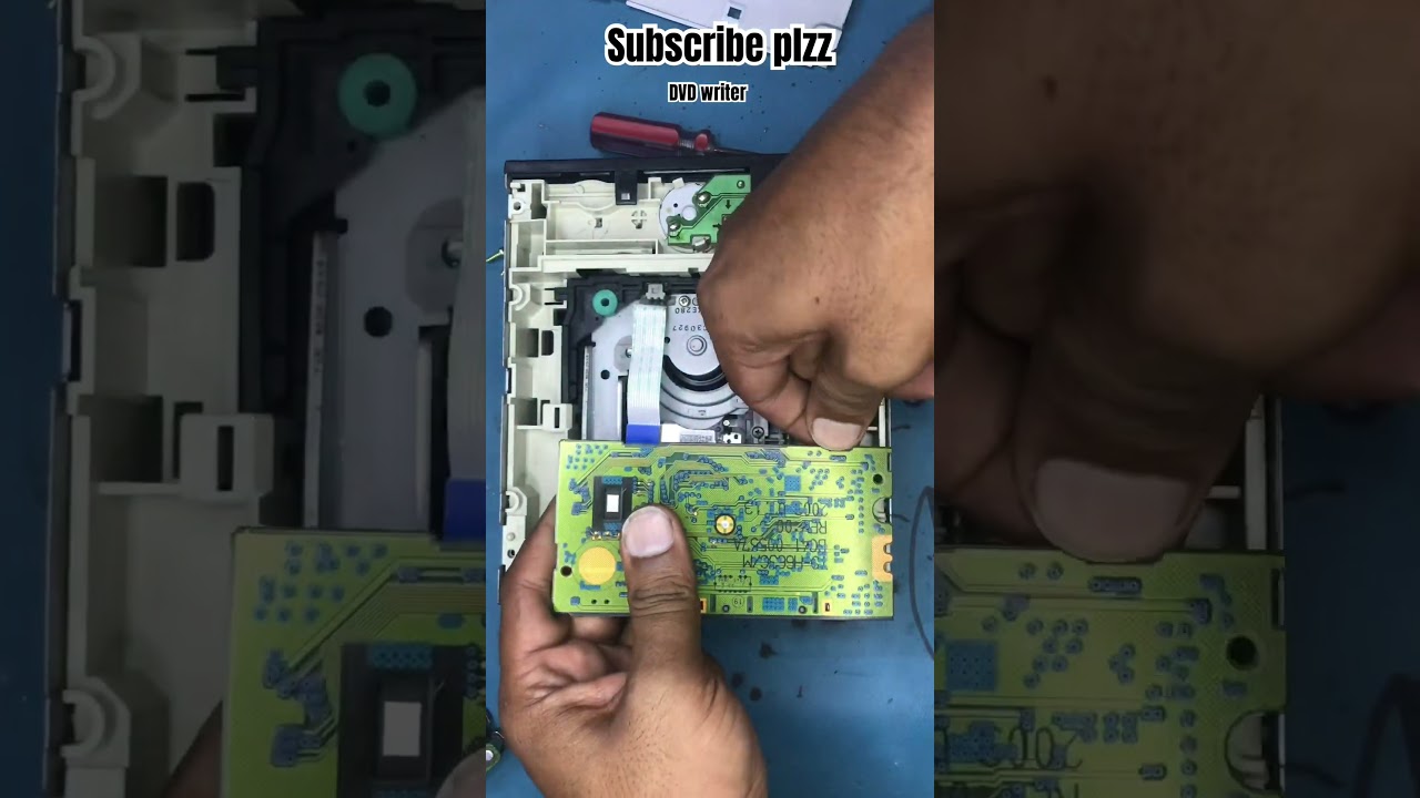 What is inside a DVD Writer. #cpu #electronics #project