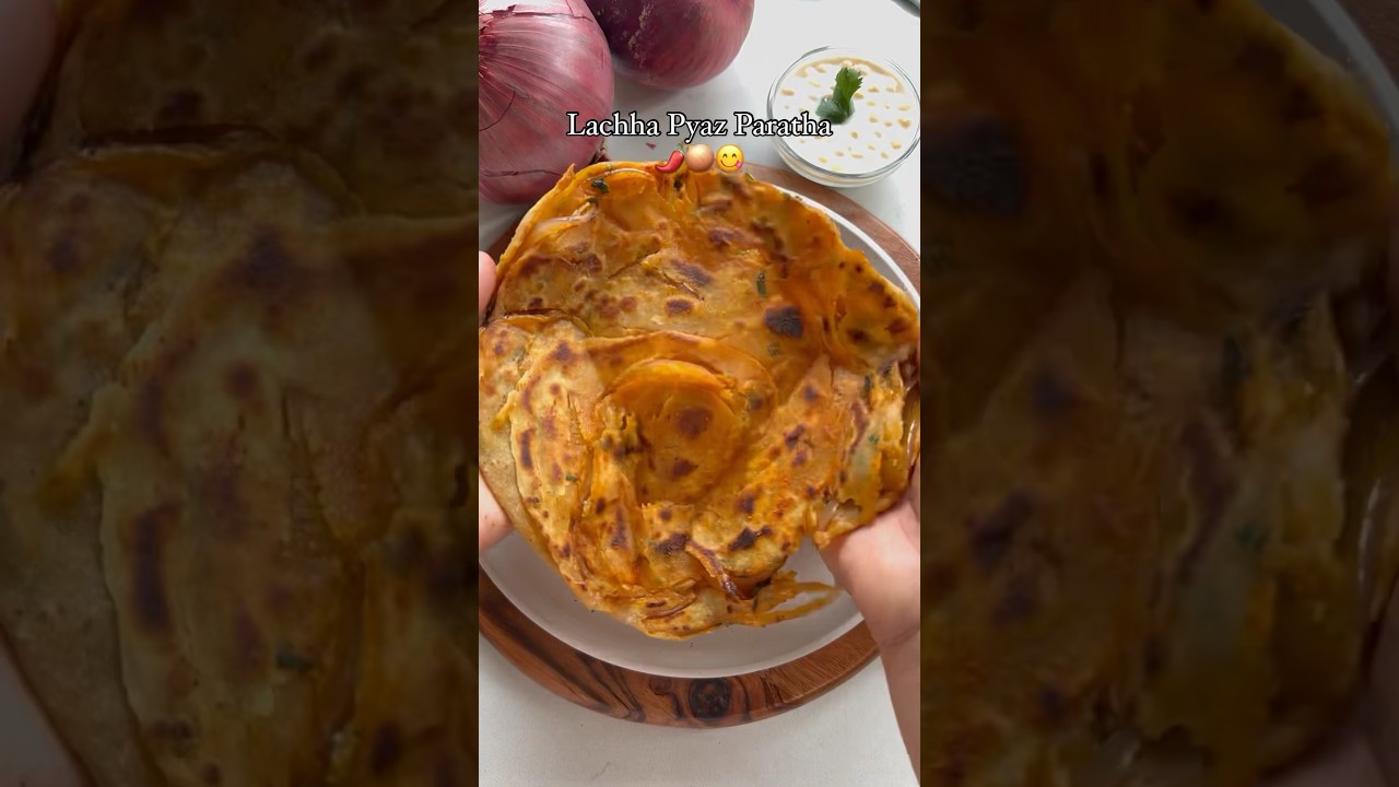 Lachha pyaz ka lachha paratha😋 Aaj hi banakar khana😋😍 #shorts #youtubeshorts #food