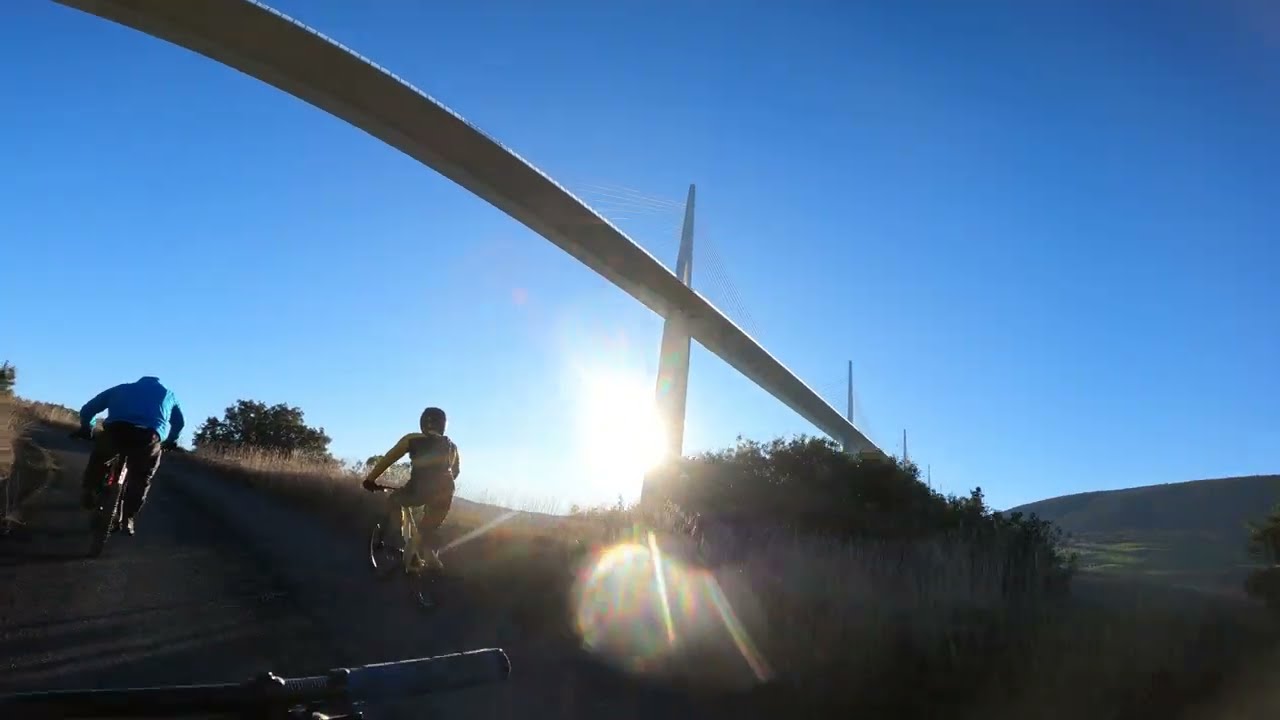VTTAE ENDURO - ESPACE VTT VIADUC MILLAU 27/12/23 4K