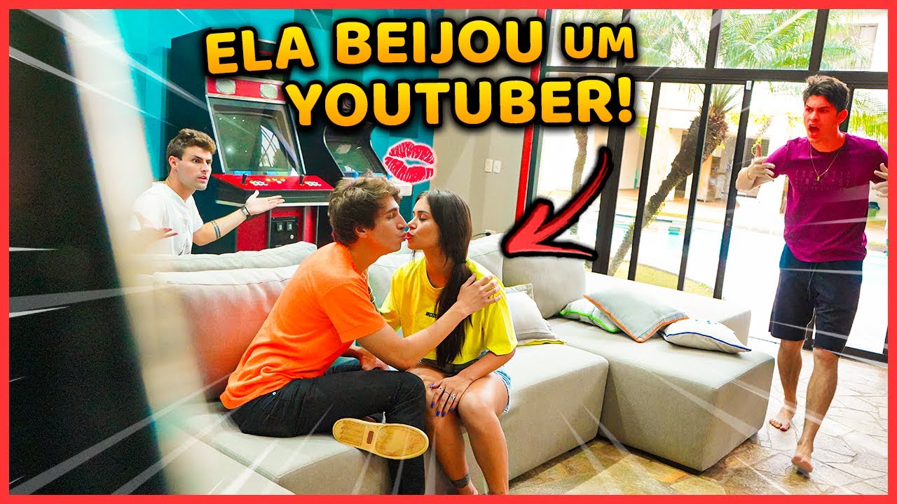 UM YOUTUBER DEU EM CIMA DA NAMORADA DO MEU IRMÃO E DEU RUIM!! [ REZENDE EVIL ]