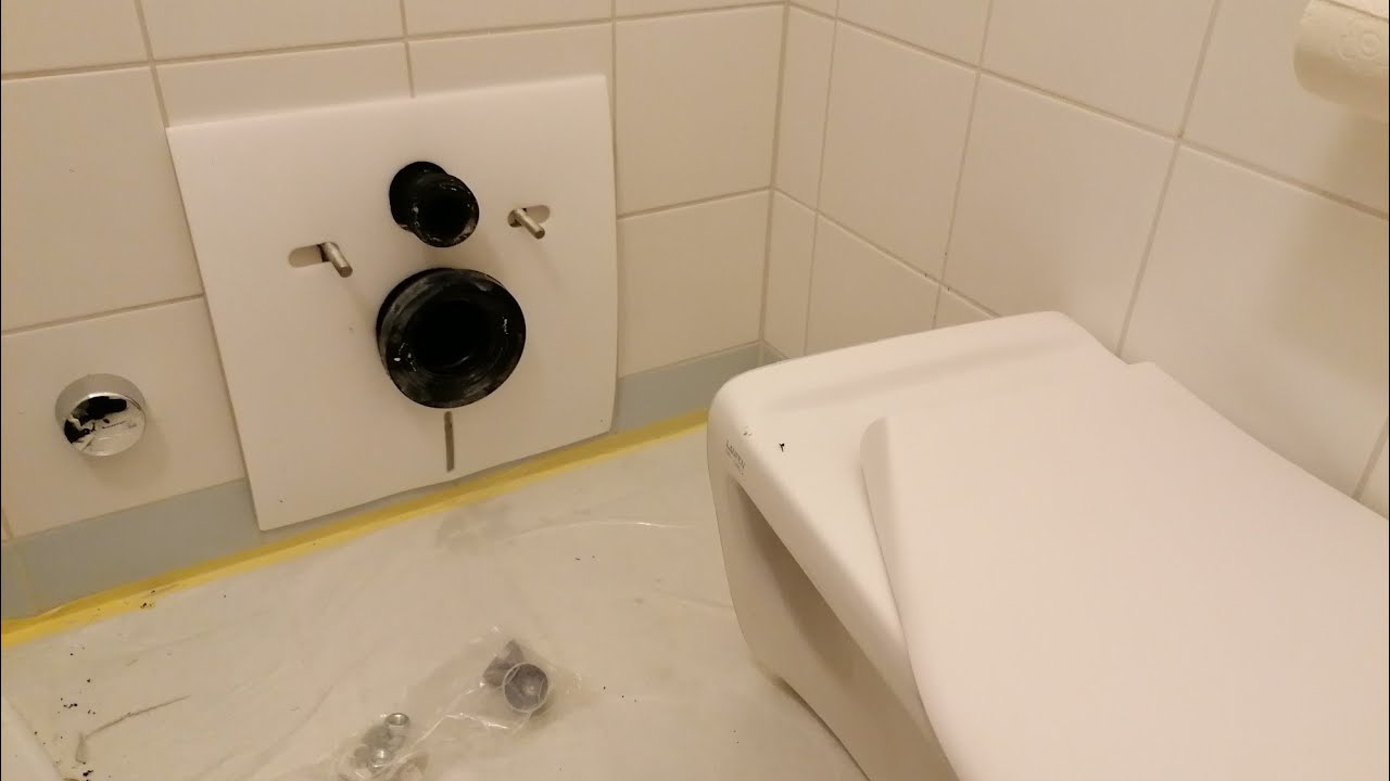 WC perde acqua sotto/ecco come riparare