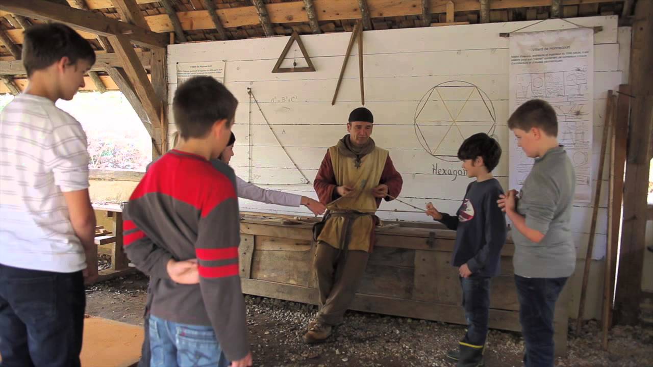 Guédelon : l'atelier du trait