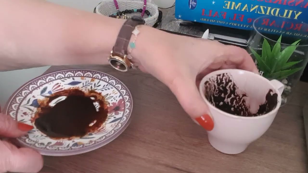 DEDİKLERİN  OLUCAK HERKESE HAVANI ATACAKSIN 2 İNAT KARŞILAŞIYOR KAHVE FALI