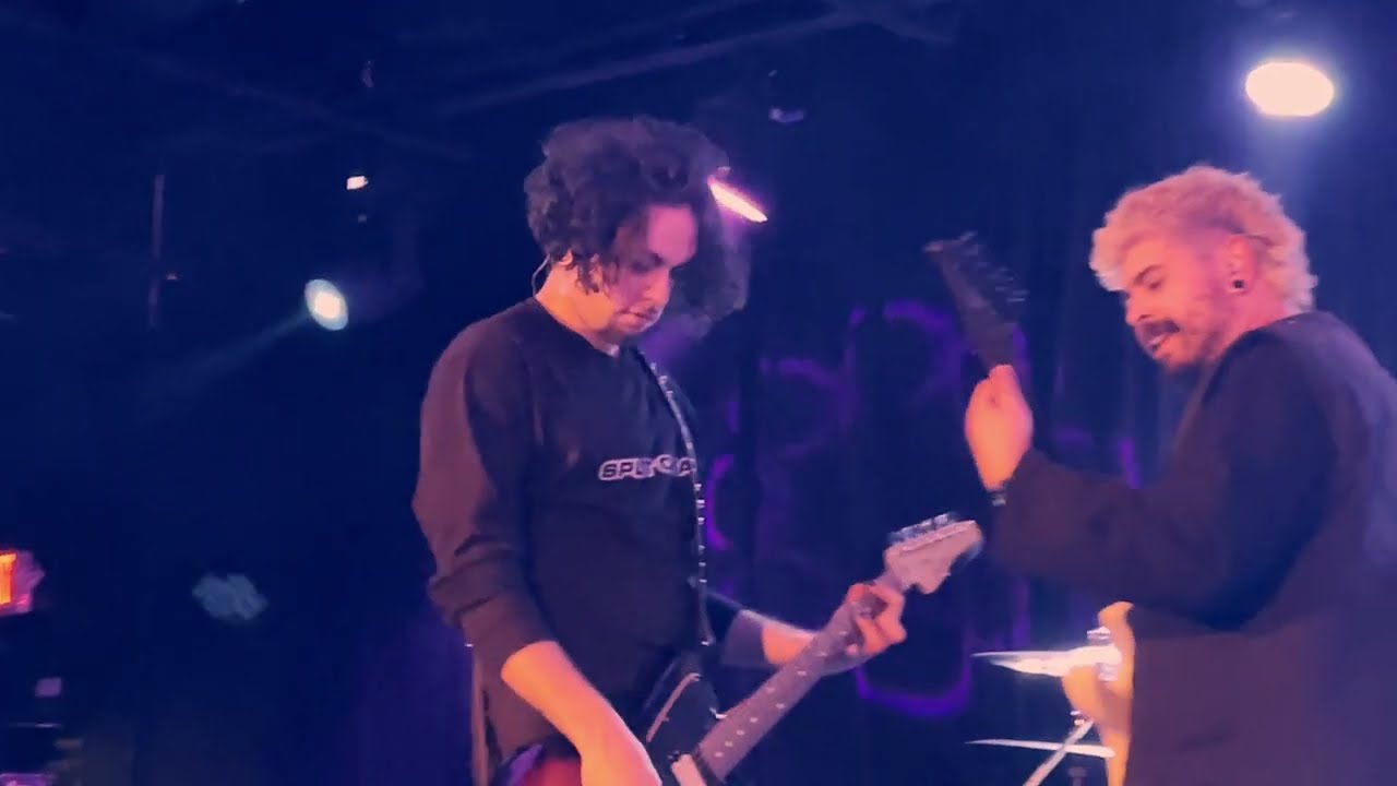 NeverEasy - Choke (LIVE in Chicago, IL) FAN MADE