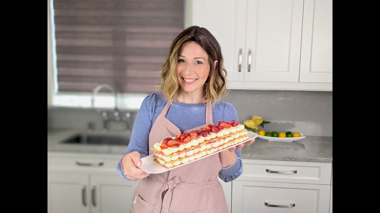 Strawberry Lemonade Icebox Cake