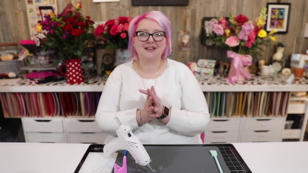 Glue Gun Hacks - Review of the AdTech Drip-Less Glue Gun & Sizzix Glue Gun Tools
