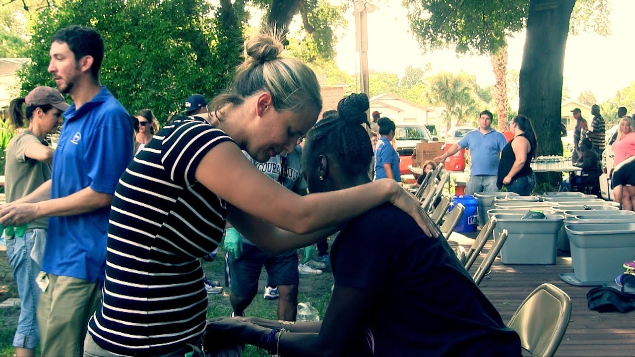 Washing Homeless People's Feet - Will Make You Cry 😢 | OmarGoshTV