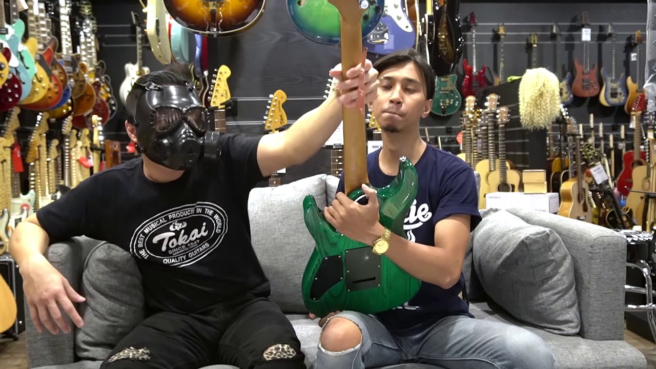 5 Gitar dengan body Stratocaster Terbaik dengan harga di Bawah 6 juta!
