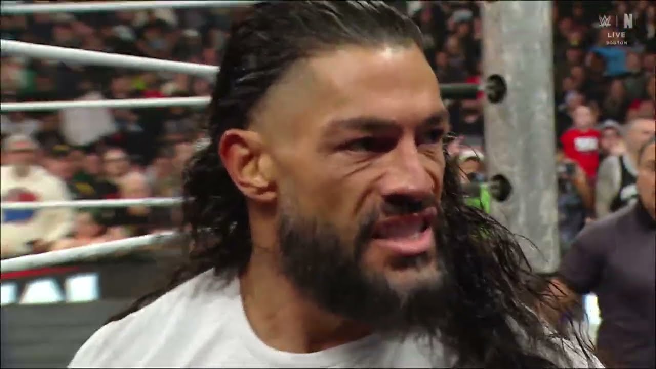 Roman Reigns attacks CM Punk - WWE Raw 23/03/2026
