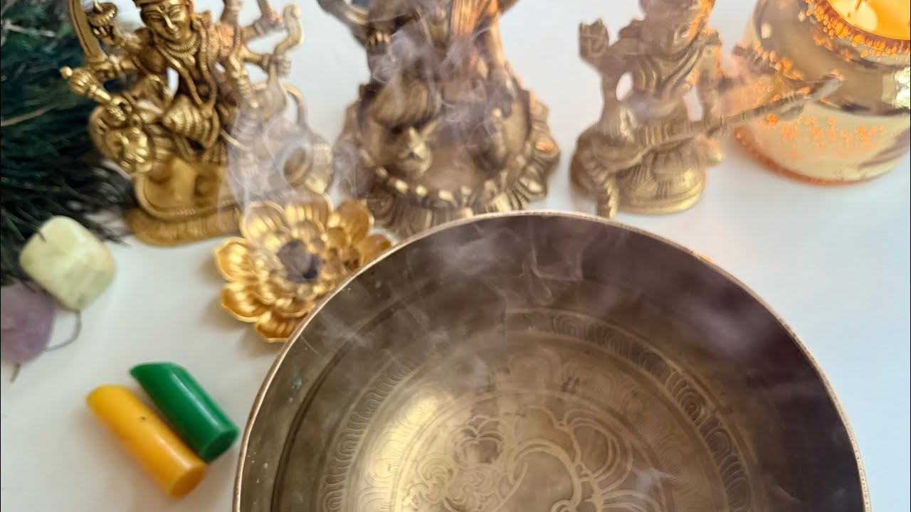 Whatever You Need To Hear Right Now…Collective Candlewax with Tarot..Timeless🍀🌻🍄🪷🧲