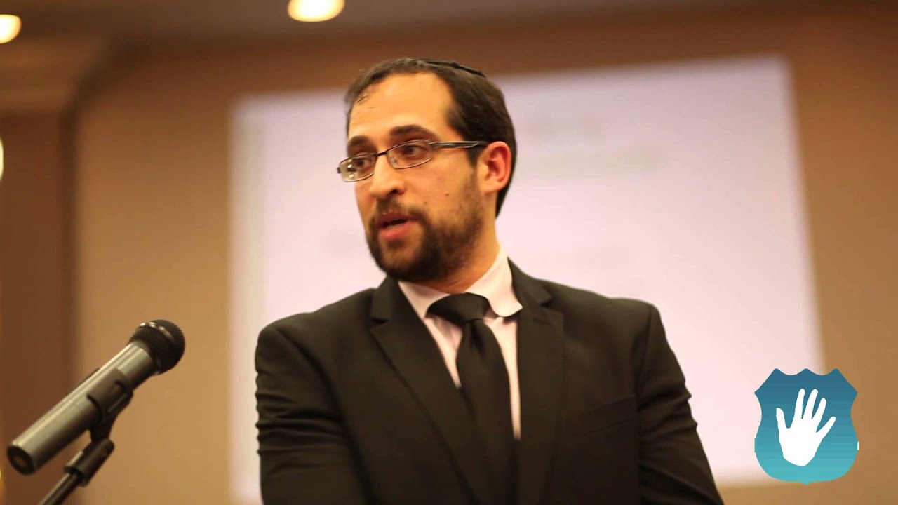 When should orthodox Jews expose child molesters?