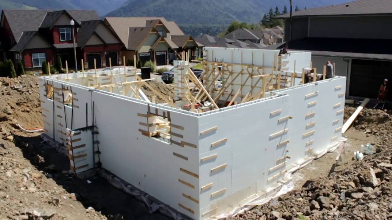 Insulated Concrete Form (ICF) Time Lapse - Zont&trade; ICF Bracing