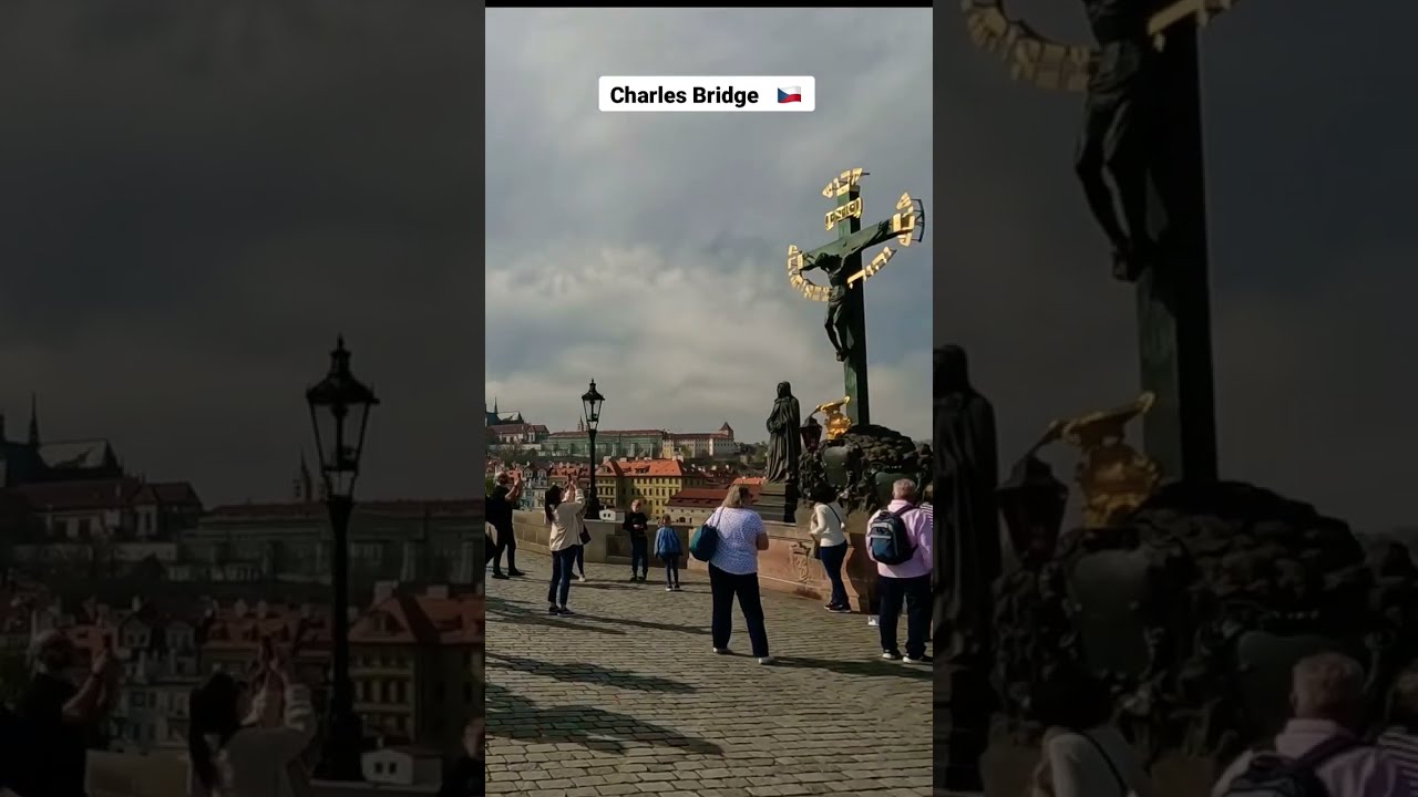 Walk around On the Charles Bridge @CzechRepublic #CzechRepublic #CharlesBridge #travel #shorts