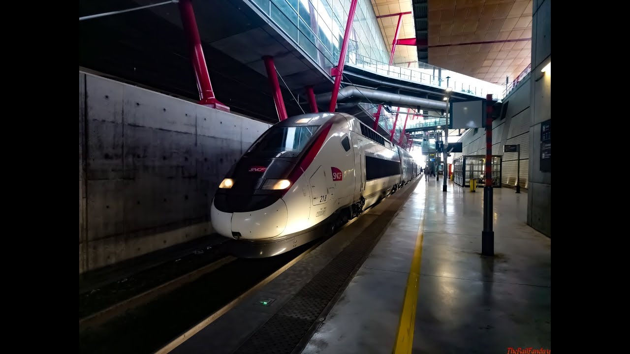 Trains à grande vitesse sur la LGV Méditerranée - High speed trains on the LGV Méditerranée