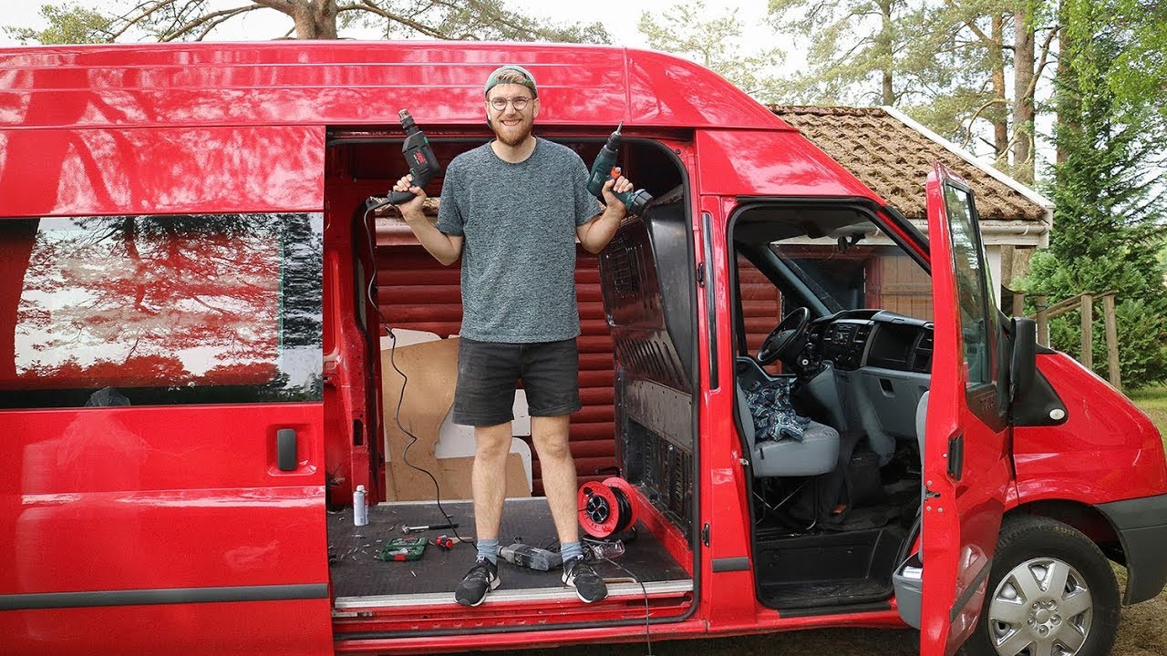 Fra postbil til bobil 🚐 Del 1: Tømming og vasking