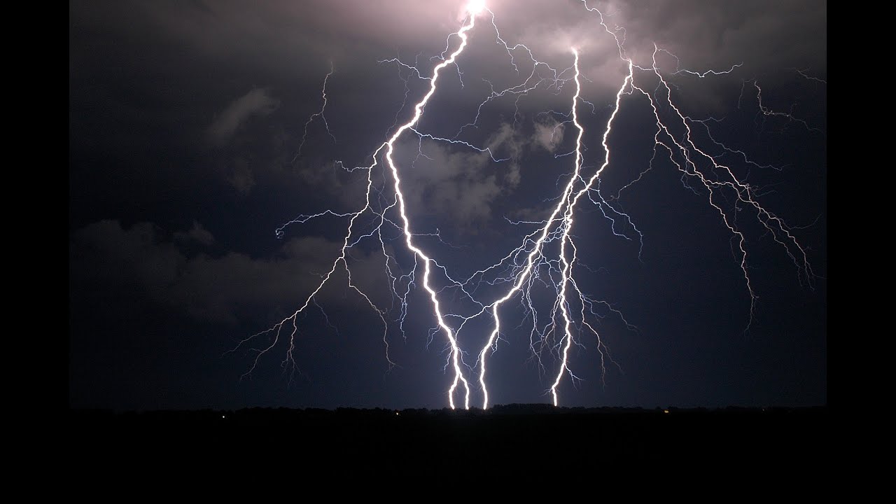 Weerbericht donderdagmiddag: Regen- en onweersbuien